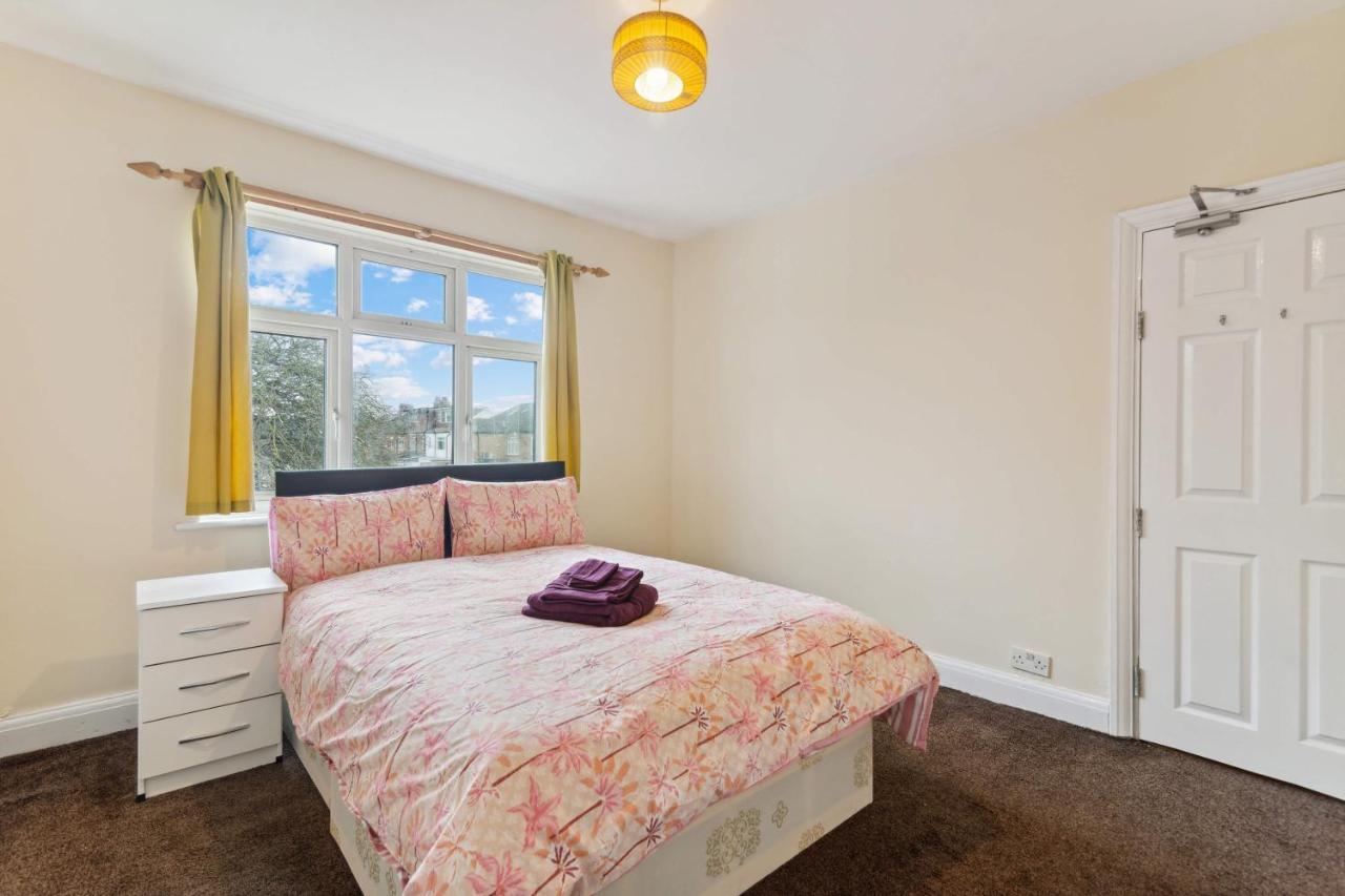 Beautiful Cozy Room London Exterior photo